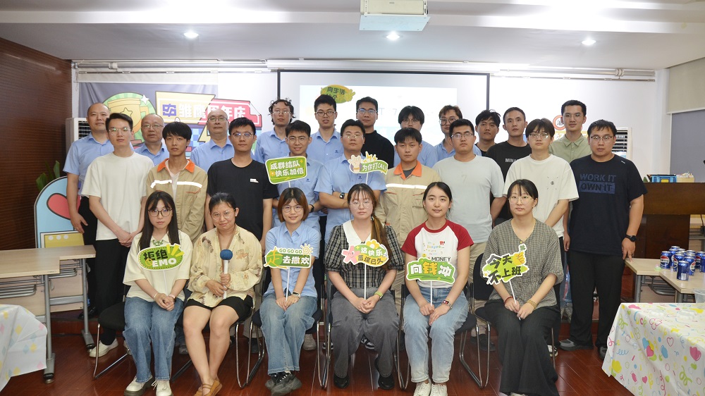 6月，，，，，集团首届“雏鹰妄想”周年庆.JPG